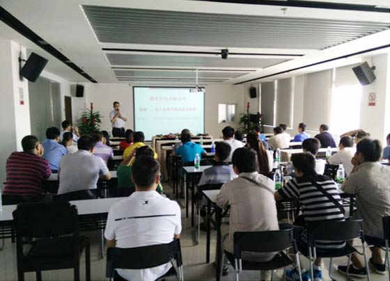 云南建水供電公司安全產(chǎn)品相關培訓